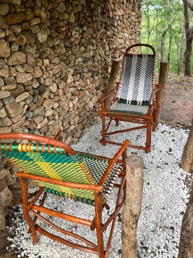 Готель Lemara Eco Camp Kisaki Екстер'єр фото